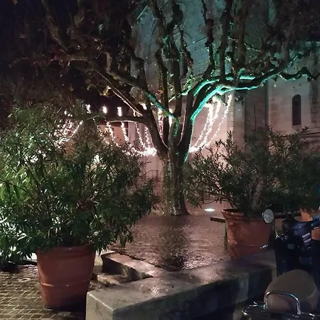 Au Coeur De Cassis