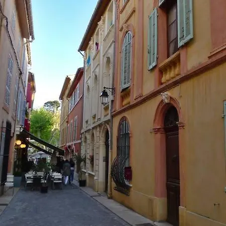 Au Coeur De Apartment