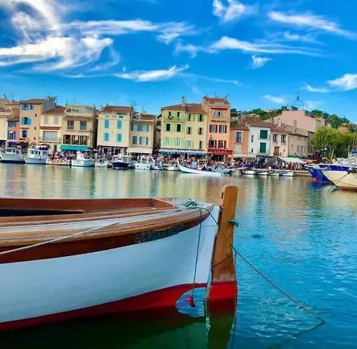 Au Coeur De Cassis