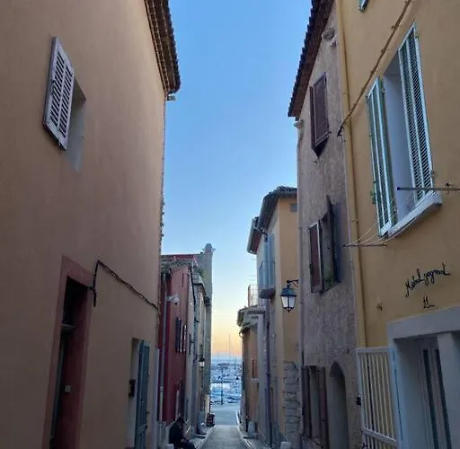 Au Coeur De Cassis